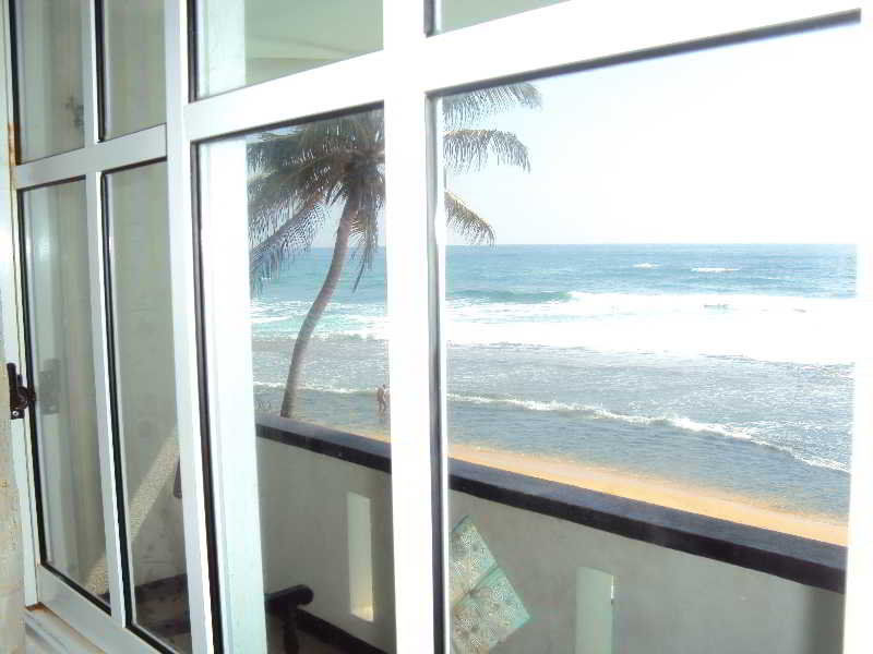 Ap Nippon Beach Hikkaduwa Esterno foto